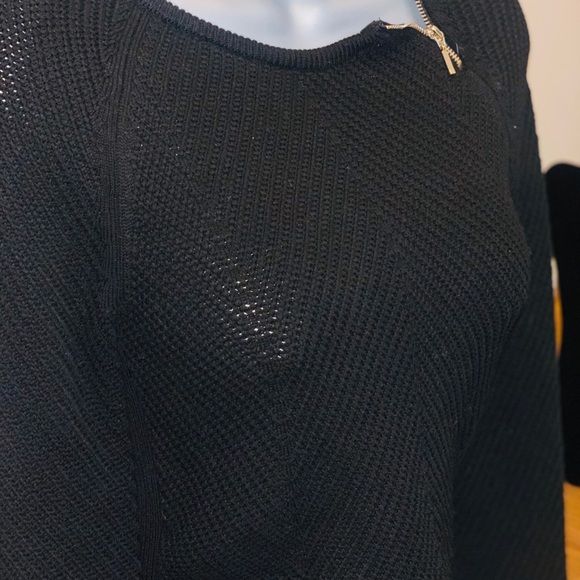 White House Black Market Small Knitted black top - Picture 2 of 5